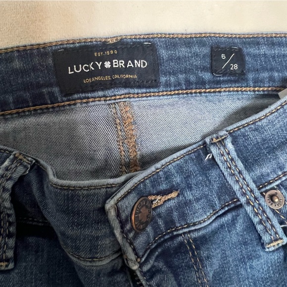 Jeans - Picture 2 of 3